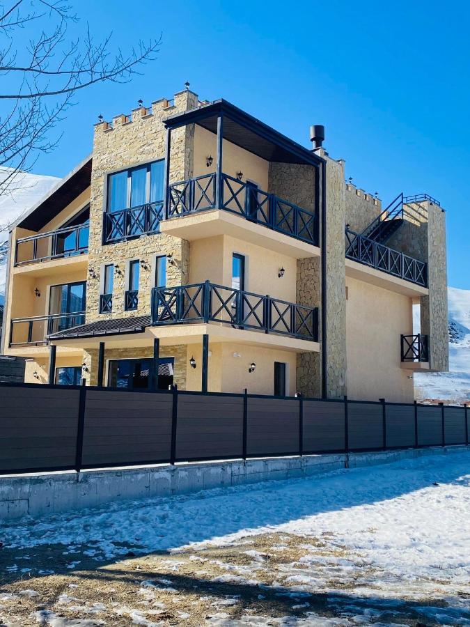 Besami Hotel Казбеги Экстерьер фото